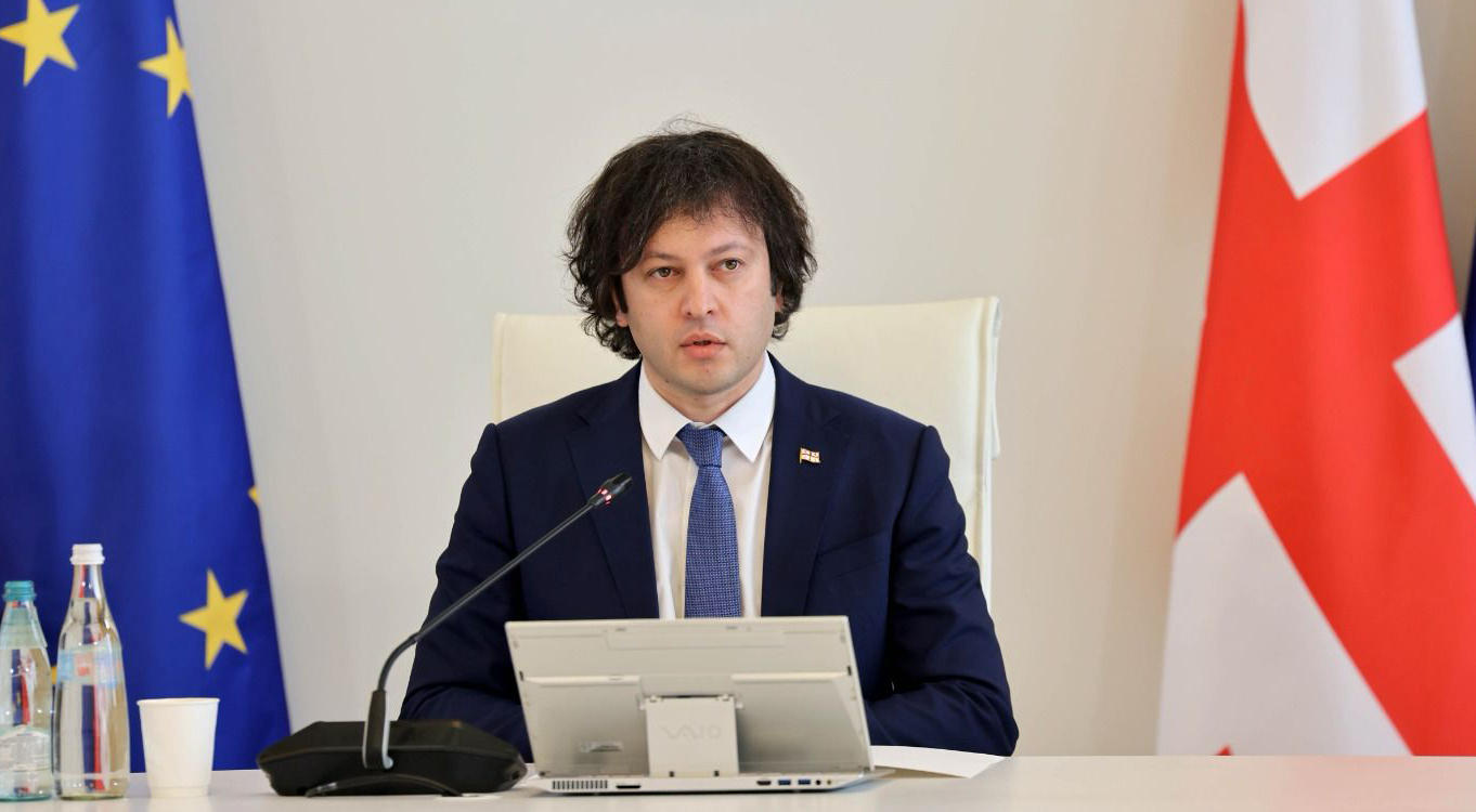 ირაკლი კობახიძის განცხადებით, რესპუბლიკური საავადმყოფოს რეორგანიზაციის შეწყვეტა ამ საკითხის საუკეთესო გადაწყვეტა იყო