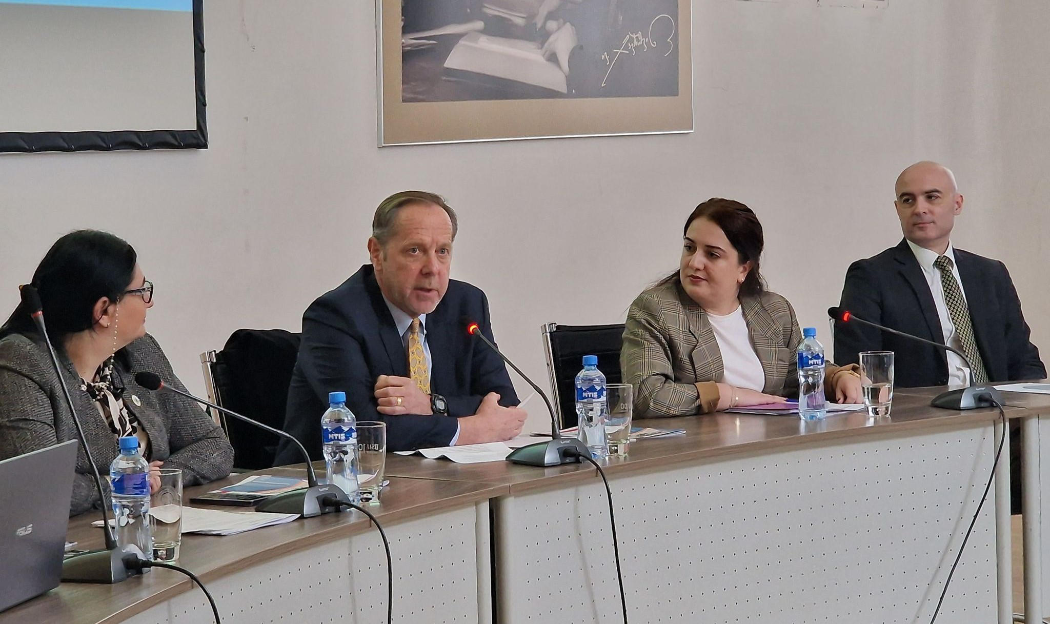 ოჯახში ძალადობის სისხლის სამართლის საქმეების სასამართლო პროცესების მონიტორინგის ანგარიშის პრეზენტაცია თსუ-ში გაიმართა