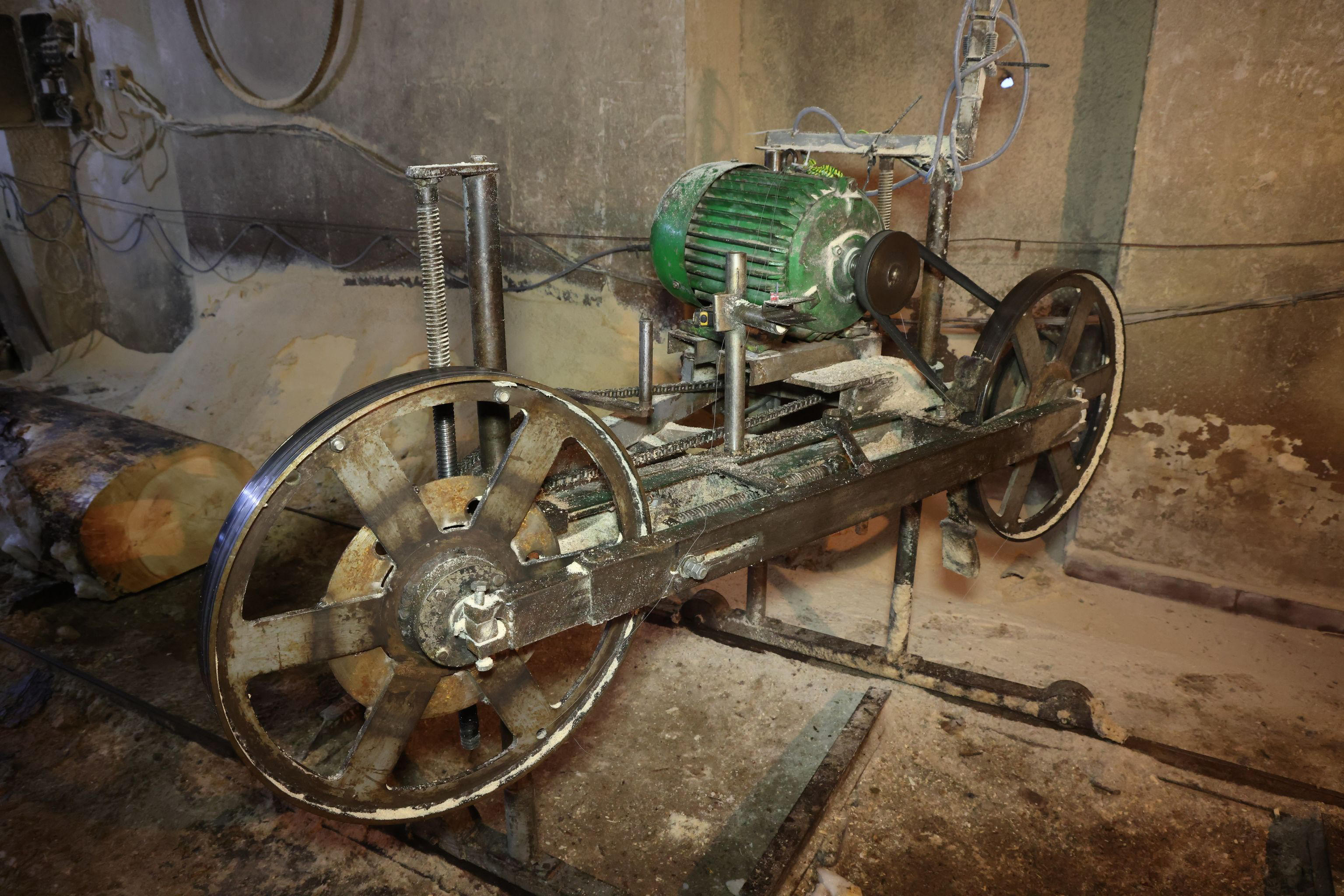 სამცხე-ჯავახეთში უკანონოდ მოპოვებული ხე-ტყის გადამუშავების ფაქტი გამოავლინეს