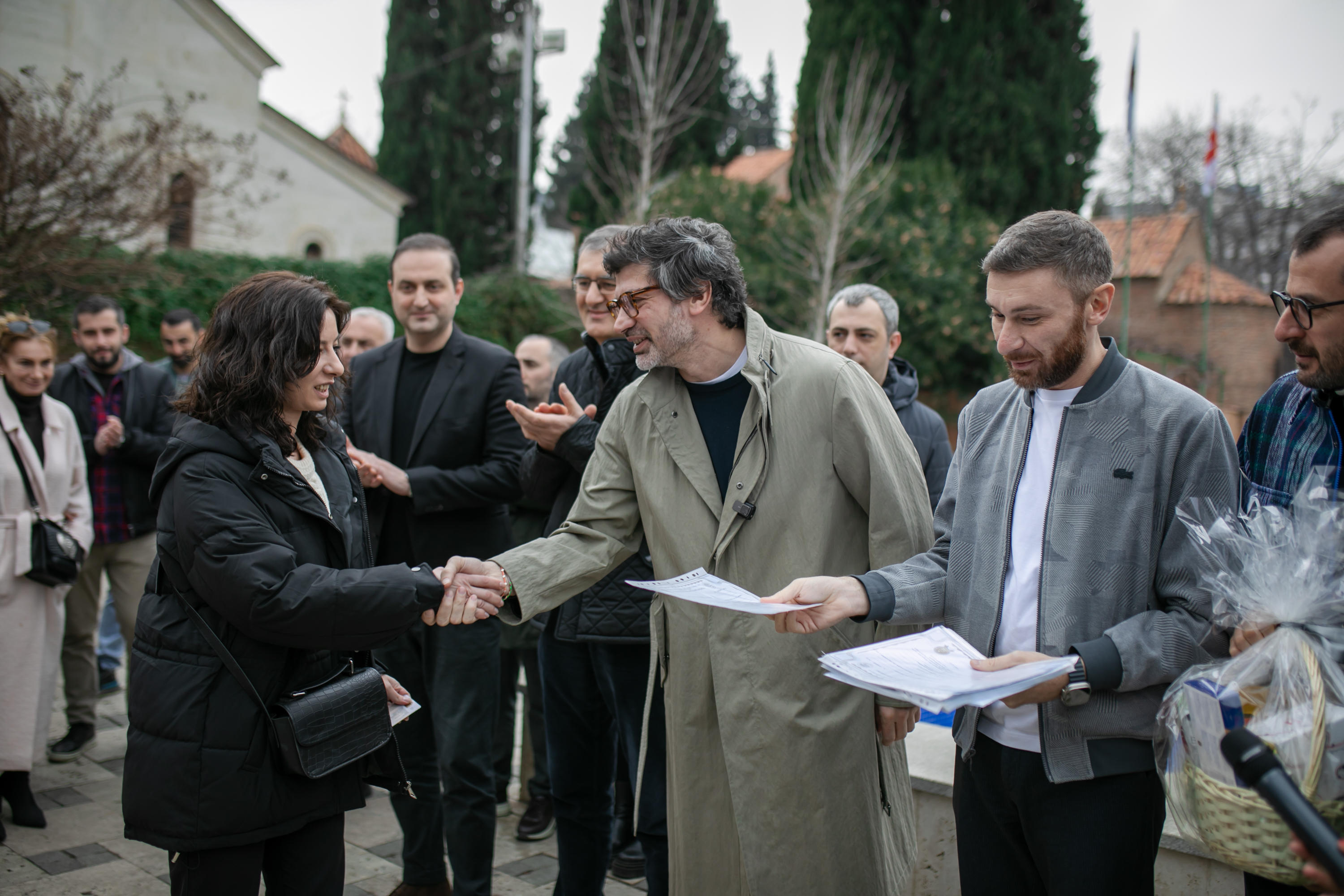 საცხოვრებელი ფართები კიდევ 33 ოჯახს დაუკანონდა