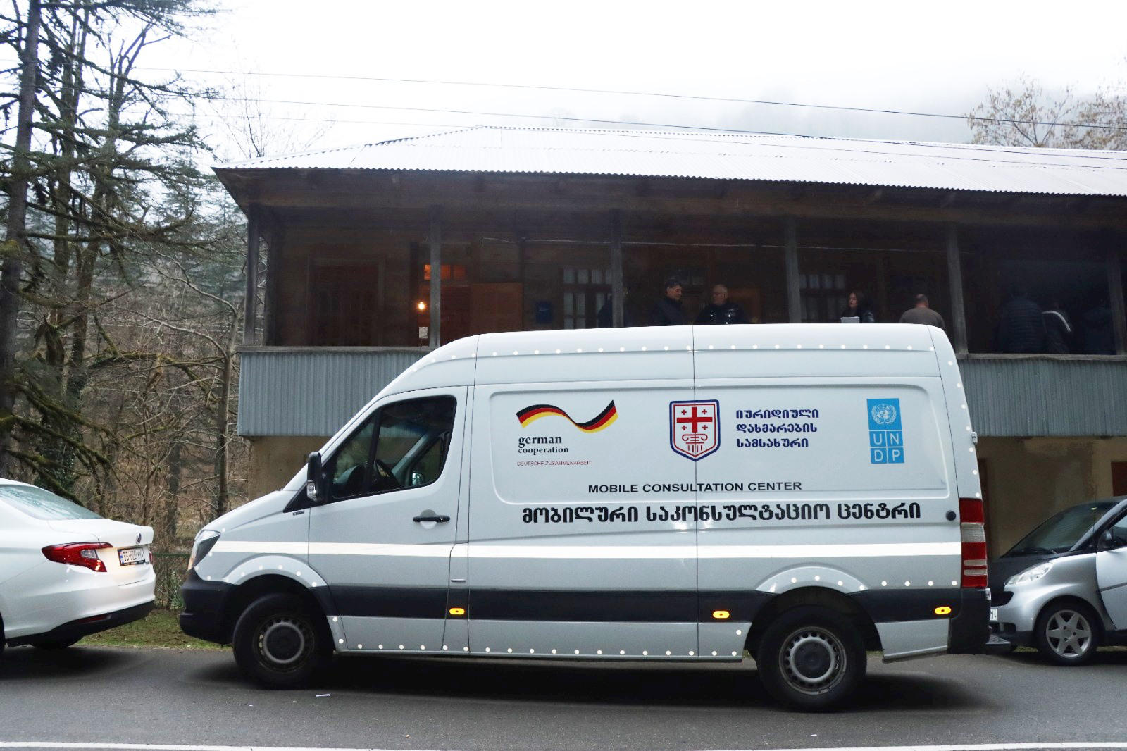 გურიაში იურიდიული დახმარების მობილური კამპანია მიმდინარეობს, რაც თვის ბოლომდე გაგრძელდება