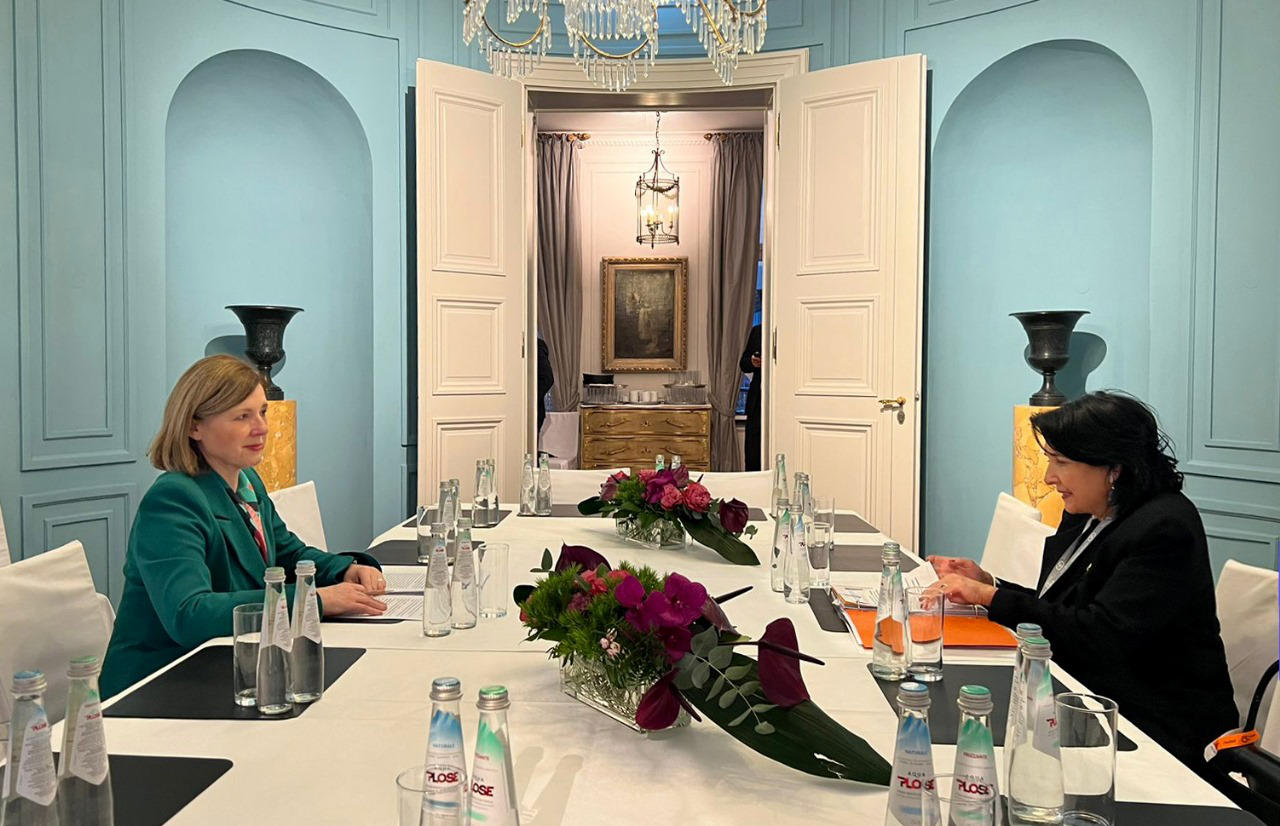 პრეზიდენტმა ევროკომისიის ვიცე-პრეზიდენტთან ვერა ჟუროვასთან საქართველოს ევროინტეგრაციის პროცესი განიხილა