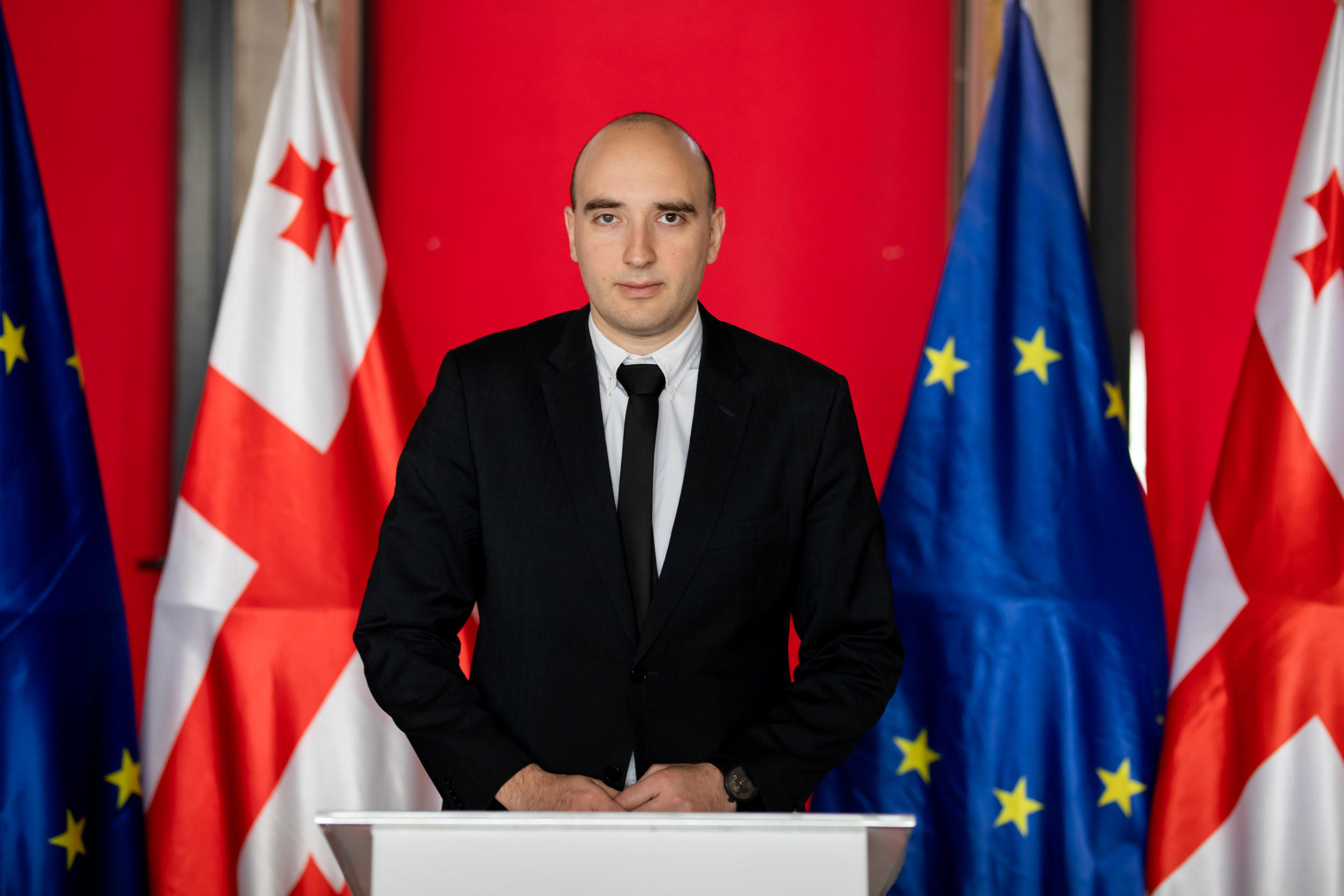 ირაკლი ფავლენიშვილი - უმაღლეს საერთაშორისო პლატფორმაზე საქართველოს პრეზიდენტს კიდევ ერთხელ შეახსენეს, რომ მიხეილ სააკაშვილის გათავისუფლება უმნიშვნელოვანესია ქვეყნის ევროპული ინტეგრაციისთვის