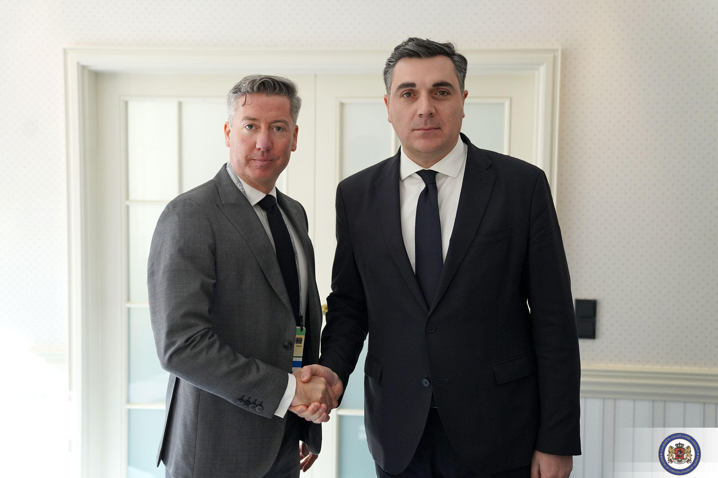ილია დარჩიაშვილი მიუნხენის კონფერენციის ხელმძღვანელობას შეხვდა
