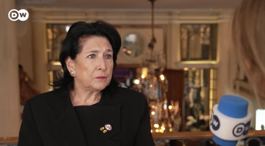 სალომე ზურაბიშვილი - როგორც ქართველმა ვიცი, რომ მნიშვნელოვანია ის ბრძოლა, რომელსაც უკრაინა მთლიანად ევროპისთვის აწარმოებს - თუ რუსეთს არ შეაჩერებენ, ის თავის ქმედებებს განაგრძობს