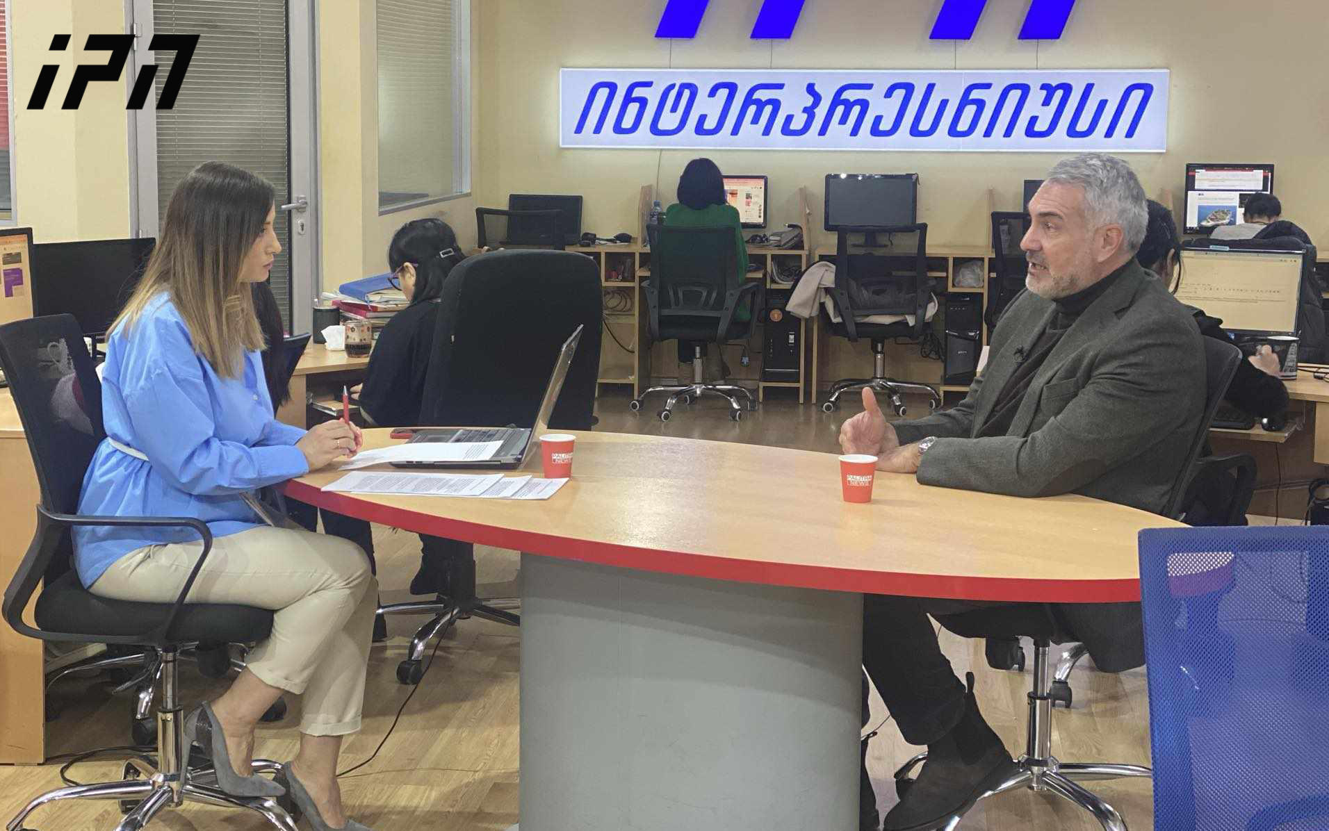 ვანო მაჭავარიანი - რატომ არ არის ქალბატონი სალომე უფრო ღია და მკაფიო? რა უშლის ხელს? თუ ამბობს A-ს, თქვას B-ც