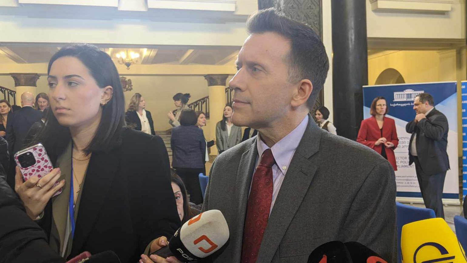 USAID-ის მისიის დირექტორი - რადიკალური ჯგუფების მიმართ USAID-ის მხარდაჭერის შესახებ ნებისმიერი განცხადება უბრალოდ არასწორად დახასიათება და არასწორად გაგებაა