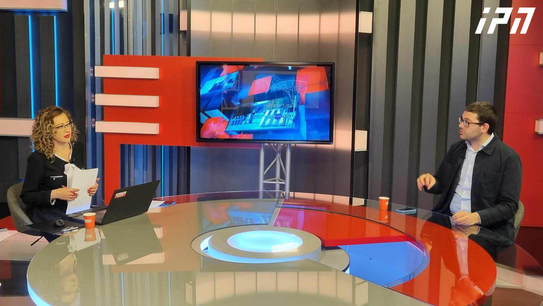 საბა ბუაძე - ერთადერთს, რასაც ვისმენ, „ლელოს“ გეგმაზე თავდასხმაა, ვის რა გეგმა აქვს პენსიებზე, ჯერ არ მოგვისმენია, მათ შორის იმ ხალხისგან, რომლებიც გვაკრიტიკებდნენ, ახლა წელში გასწორდნენ და დაიწყეს 1000-ლარიან პენსიაზე გალობა - ვგულისხმობ, სხვადასხვა ძალას, მათ შორის ოპოზიციაში