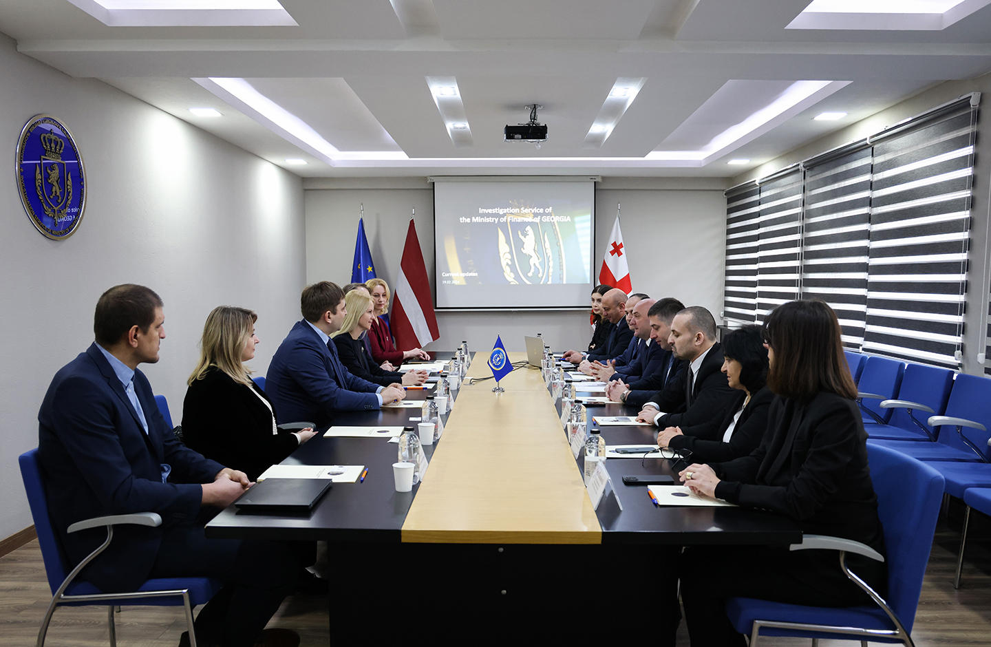 საგამოძიებო სამსახურის უფროსმა და სხვა ხელმძღვანელმა პირებმა ლატვიის რესპუბლიკის ფინანსთა სამინისტროსა და შემოსავლების სამსახურის საგადასახადო და საბაჟო პოლიციის დეპარტამენტის დელეგაციას უმასპინძლეს