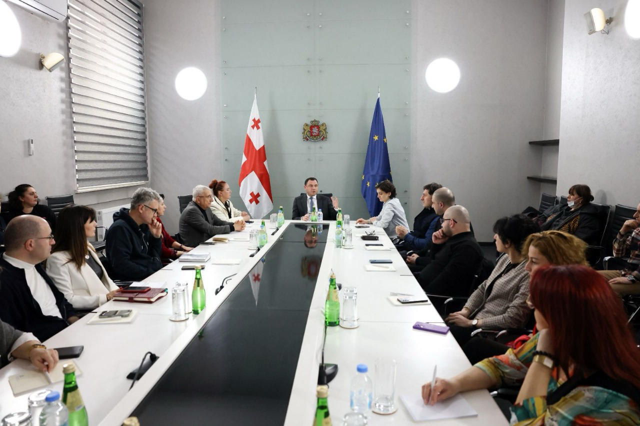 გიორგი ამილახვარმა საგნობრივ ექსპერტებთან ზოგადი განათლების რეფორმის პროცესთან დაკავშირებული საკითხები განიხილა