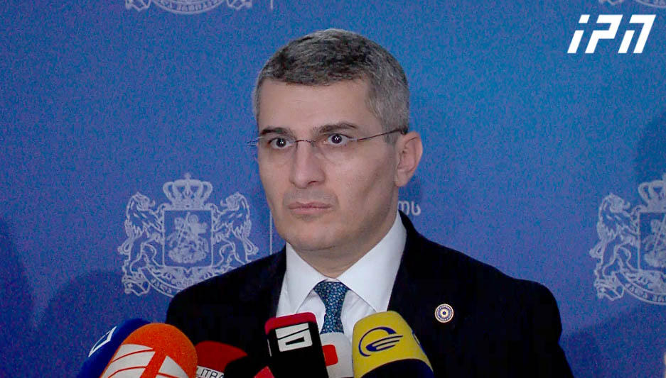 მამუკა მდინარაძის განცხადებით, პრემიერ-მინისტრი რესპუბლიკური საავადმყოფოს თანამშრომლებს ხვალაც შეხვდება, რომელსაც, სავარაუდოდ, ჯანდაცვის მინისტრიც დაესწრება