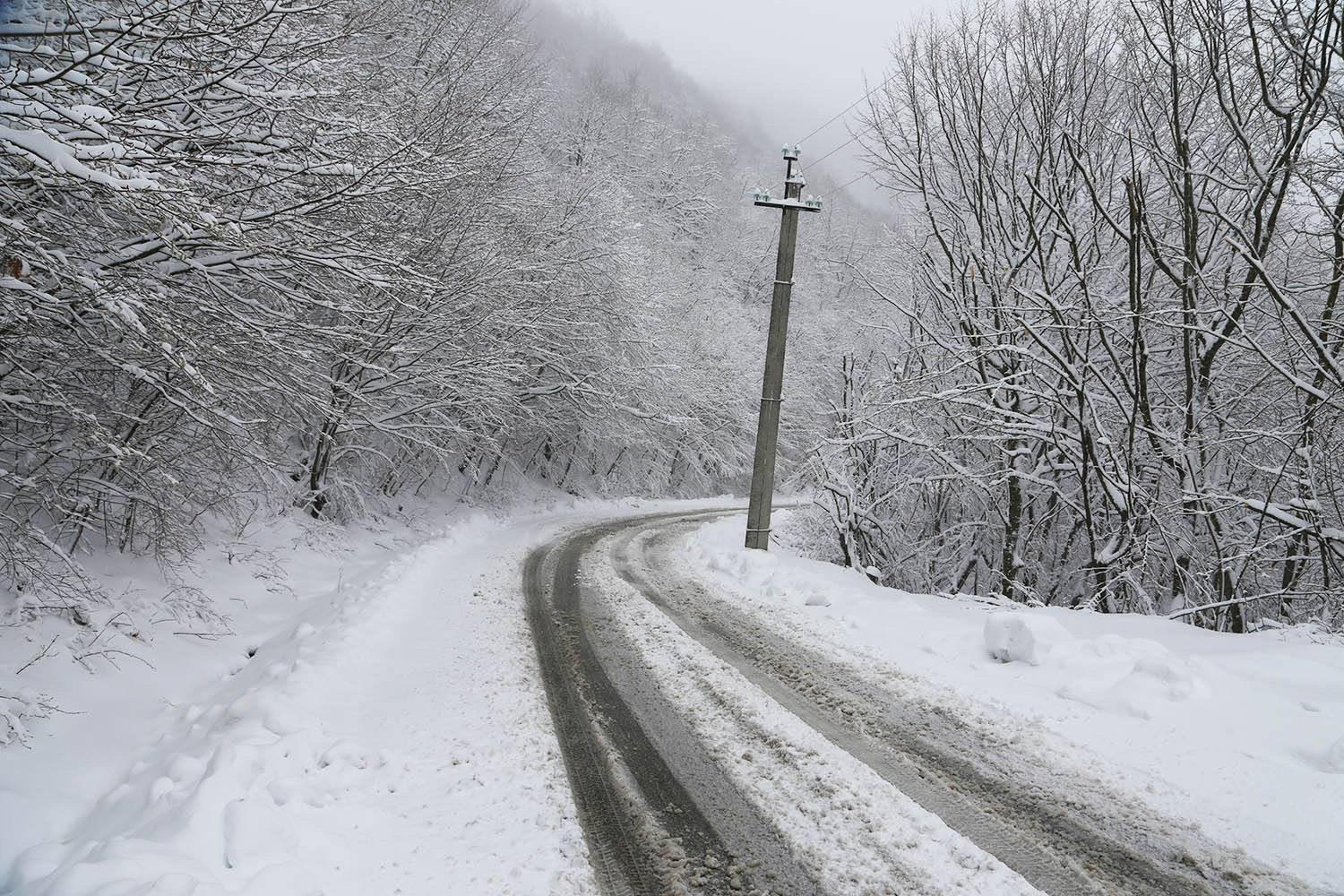 ინტენსიური თოვის გამო, ვერონა-შუამთას მონაკვეთზე ავტოტრანსპორტის მოძრაობის შეზღუდვა დაწესდა