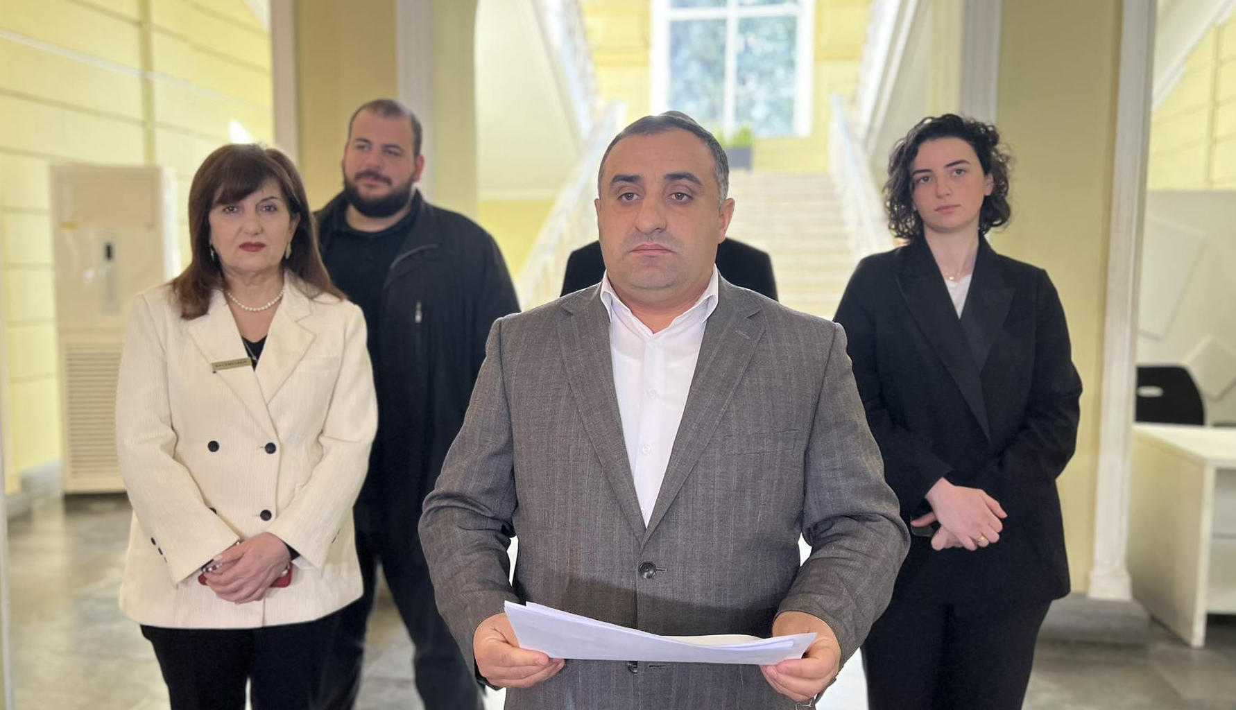 რეზო ხარაზის განცხადებით, „ქართულმა ოცნებამ“ ბათუმში სოციალური მდგომარეობა კიდევ უფრო დაამძიმა
