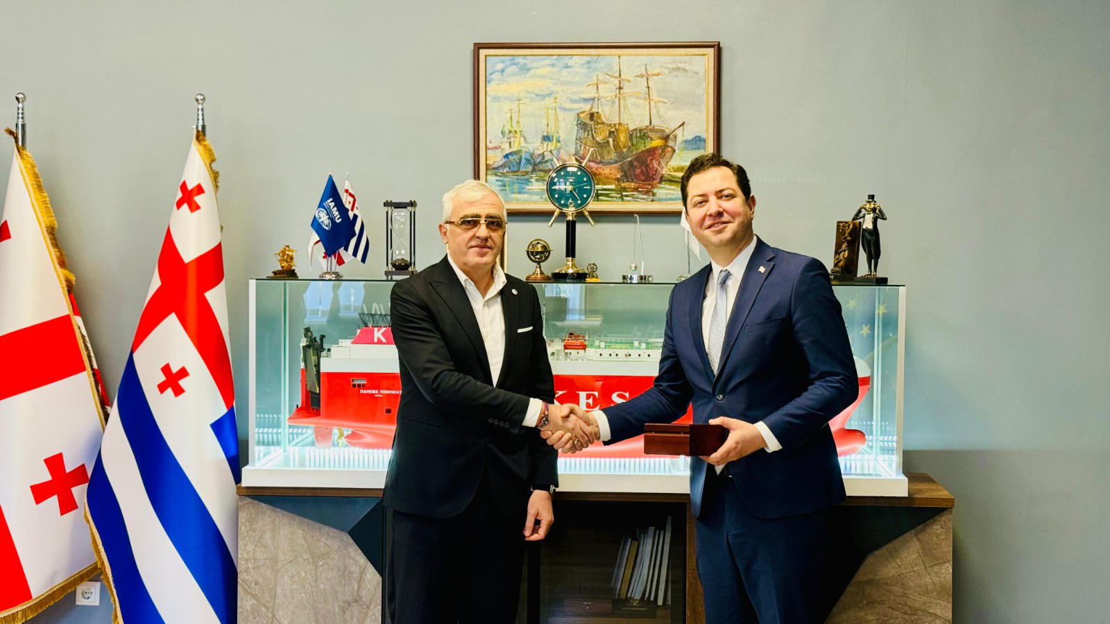 აფხაზეთის ავტონომიური რესპუბლიკის იძულებით გადაადგილებულ პირთა სამინისტრომ ბათუმის სახელმწიფო საზღვაო აკადემიასთან ურთიერთთანამშრომლობის მემორანდუმი გააფორმა