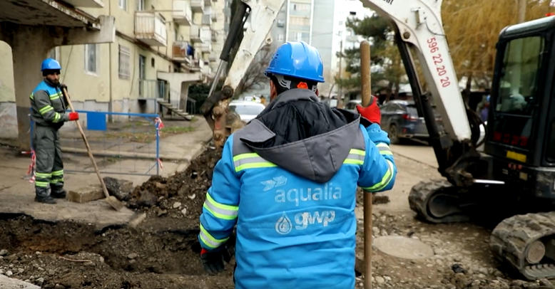 „ჯივიპი“ ლილოს დასახლებაში ნამორაძის ქუჩაზე წყალმომარაგების ქსელზე სარეაბილიტაციო სამუშაოებს ატარებს