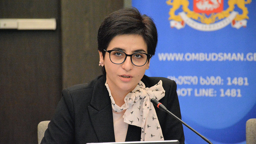 ოჯახური ძალადობა, სამუშაო ადგილებზე სექსუალური ხასიათის არასასურველი ქცევა, პოლიციის მხრიდან ძალის გადამეტება და ბავშვთა უფლებების დარღვევა - რა შინაარსის ზარები ხორციელდება სახალხო დამცველის „ცხელ ხაზზე“