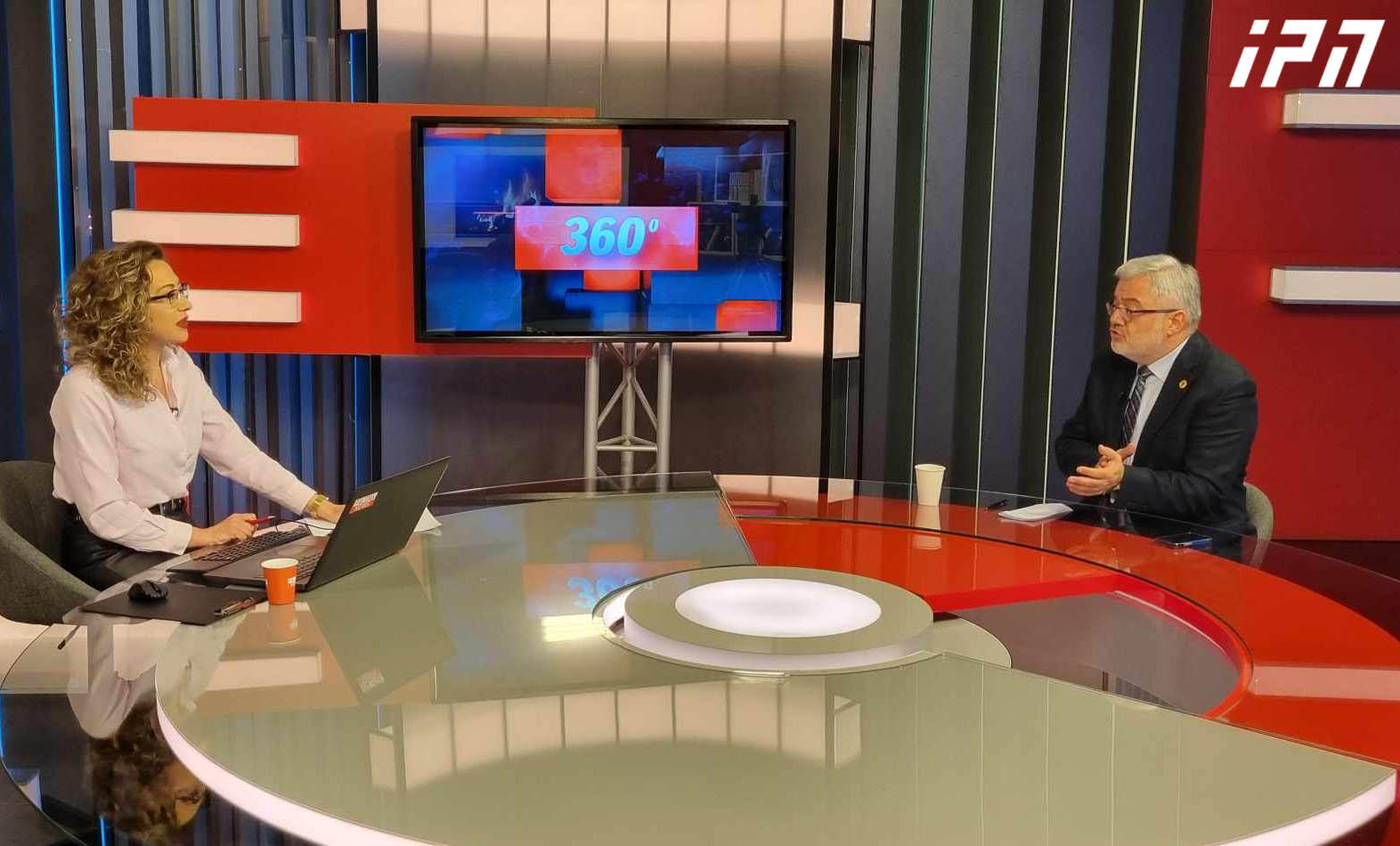 დავით უსუფაშვილი - მე ვარ ადამიანი, რომელმაც მოვაწერე ხელი ამნისტიას პრეზიდენტის ნაცვლად, რადგან სააკაშვილმა მაშინ არ მოაწერა ხელი - მთლიანად არა, მაგრამ მაშინდელი ამნისტიის ერთი ნაწილი აღმოჩნდა შეცდომა