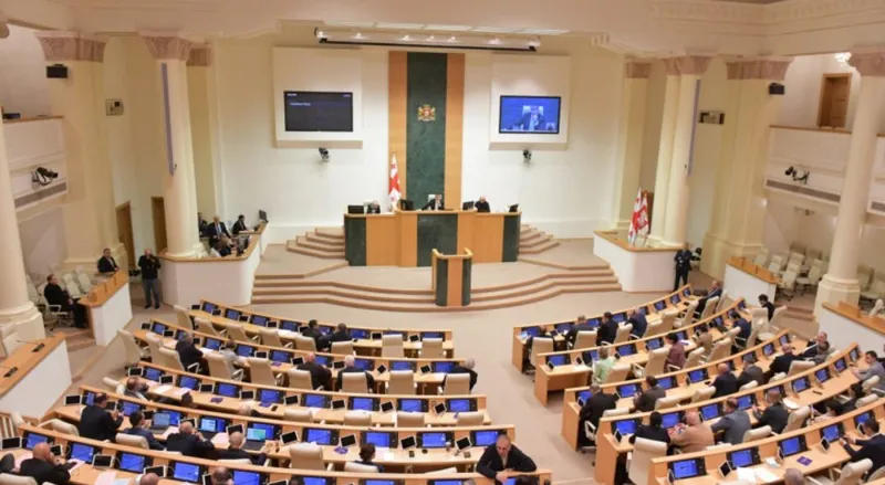 უმრავლესობის ქალი დეპუტატები - სავალდებულო კვოტირება ქალების პოლიტიკური გაძლიერების დროებითი ზომაა და არა ერთადერთი გზა - ეს პოზიტიური დისკრიმინაციის ფორმაა, რომელმაც გარკვეულწილად მიაღწია მთავარ ამოცანას