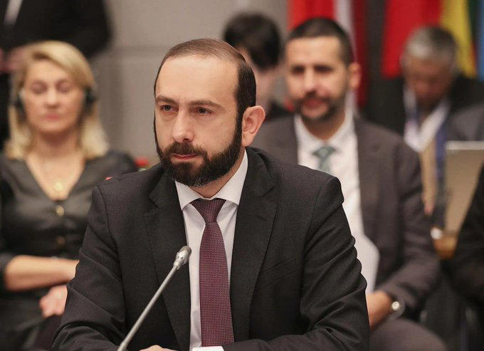 სომხეთის საგარეო საქმეთა მინისტრი - განვიხილავთ ევროკავშირში გაწევრიანების იდეას