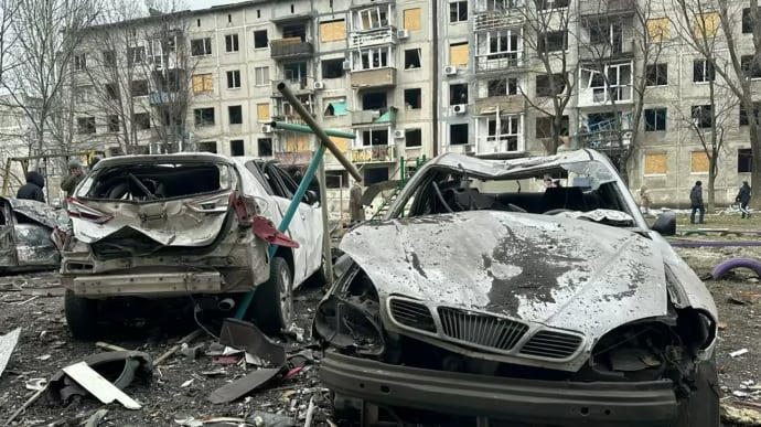 რუსებმა დონეცკის ოლქს დაარტყეს, დაშავდა 11 ადამიანი