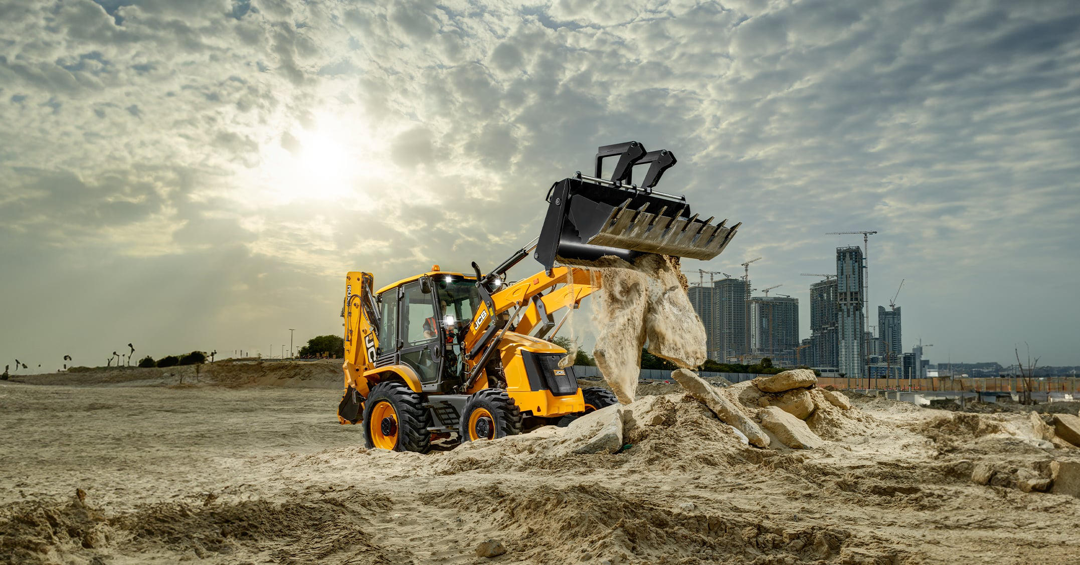 მსოფლიო პრემიერა დუბაიში -  JCB-მ ექსკავატორ-დამტვირთველების სამოდელო რიგი განაახლა