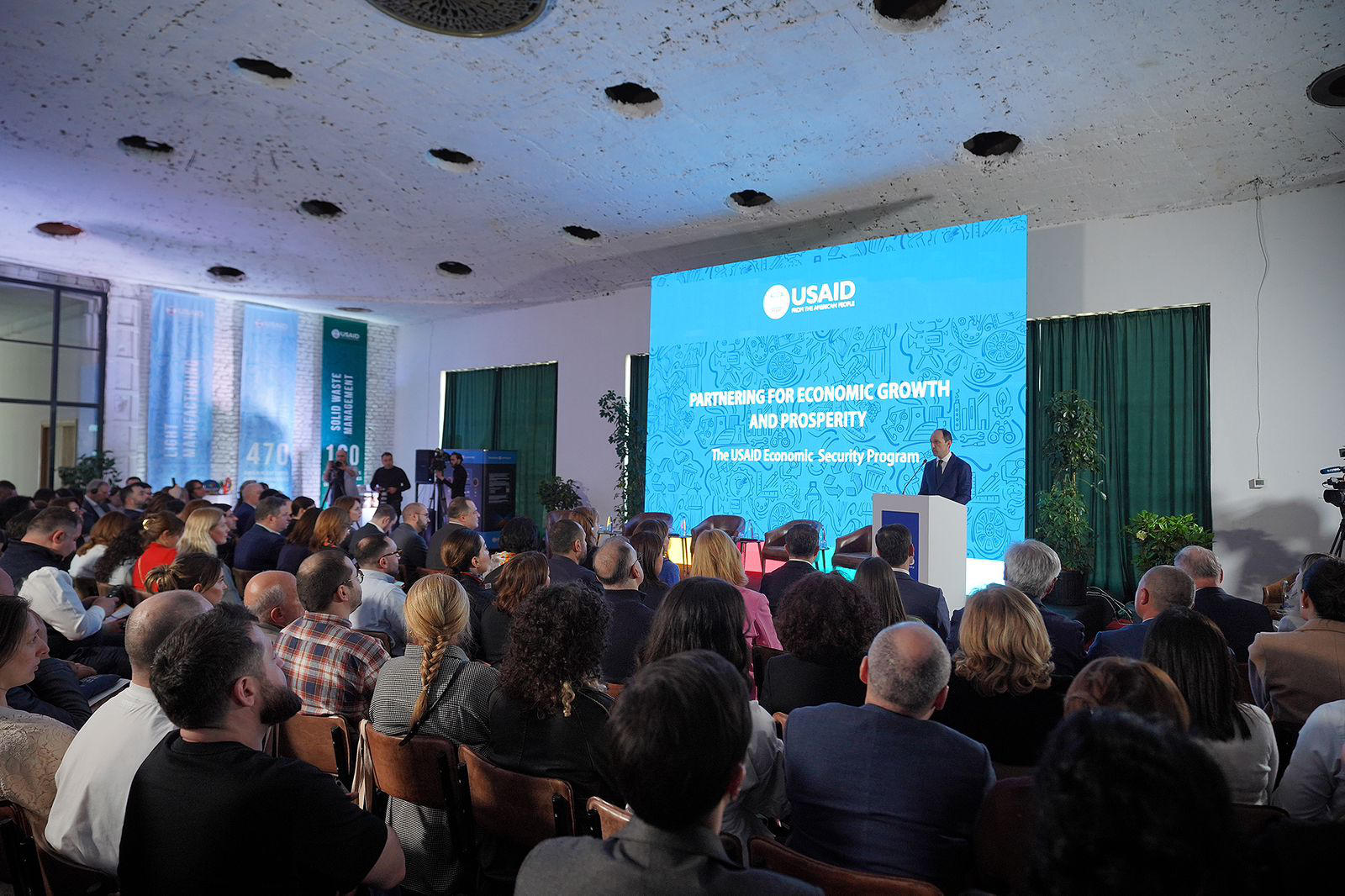 ლევან დავითაშვილმა USAID-ის ეკონომიკური უსაფრთხოების პროგრამის დახურვის ღონისძიებაში მონაწილეობა მიიღო
