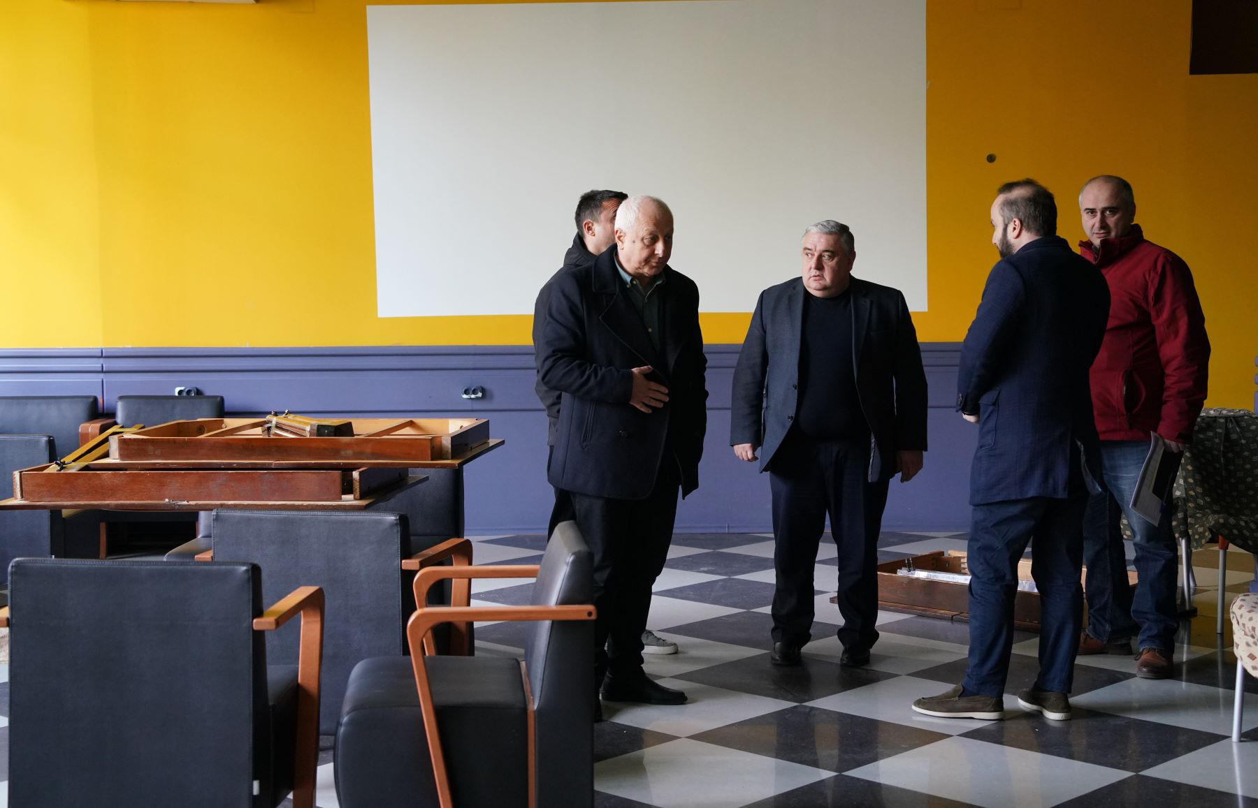 თსუ-ს პირველ კორპუსთან სტუდენტებისთვის კვების ახალი ობიექტი ამოქმედდება