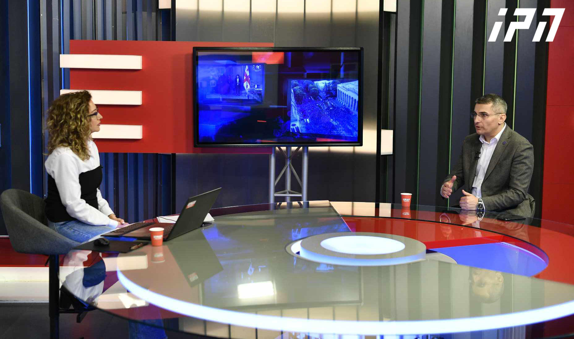 მამუკა მდინარაძე - სავიზო შეზღუდვა დაუწესეს კეზერაშვილს და სავიზო სანქცია დაუწესეს მოსამართლეებს, ეს ადამიანები ერთნაირი სანქციების ქვეშ რომ აღმოჩნდნენ, ეს ცუდია - ჩვენ გვაქვს ძლიერი ღირსება, ვბედავთ და ვეუბნებით: ეს სამართლიანია, ხოლო ეს არასამართლიანი