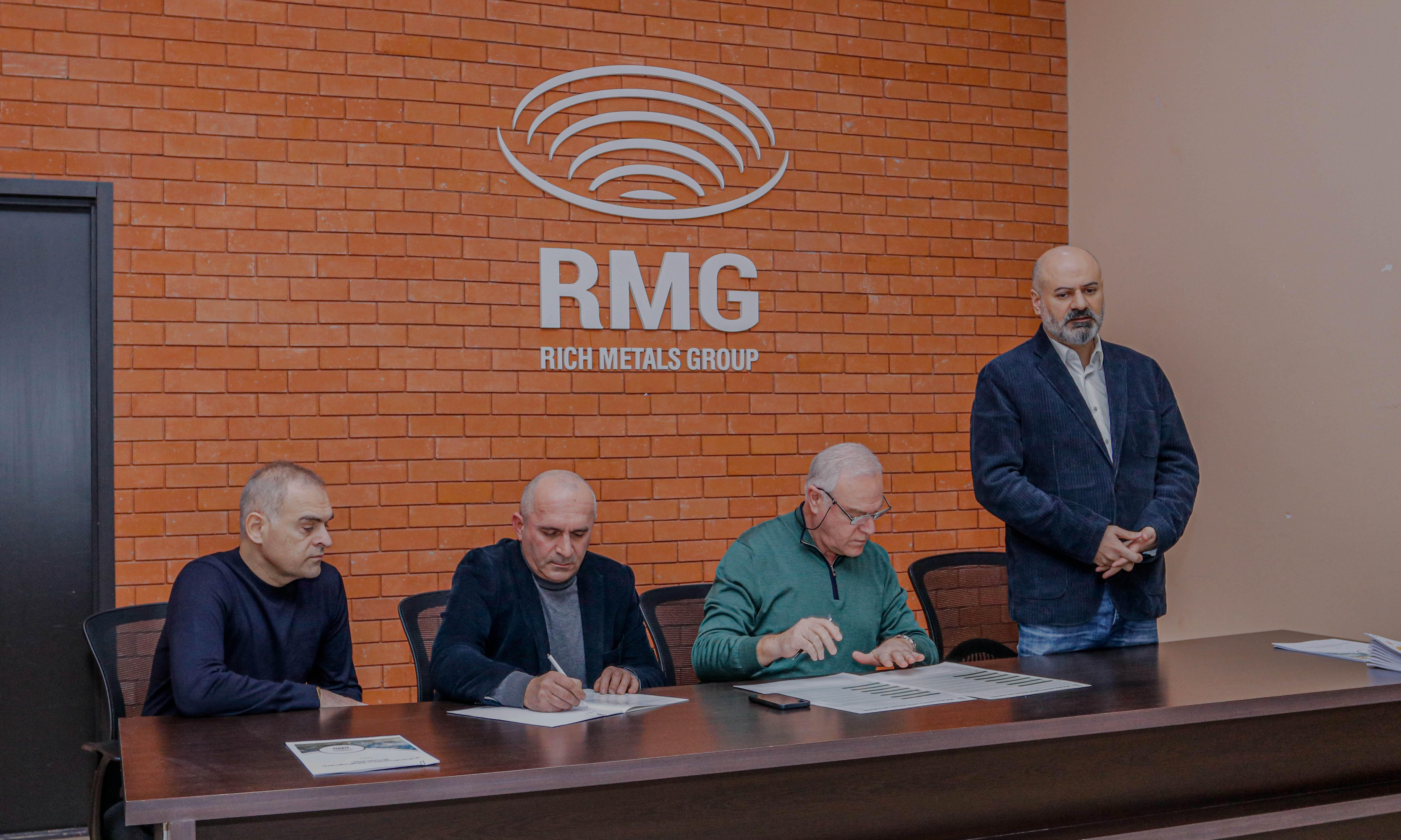 დაბა კაზრეთში არემჯის კორპორაციული მდგრადობის დოკუმენტს ხელი მოეწერა