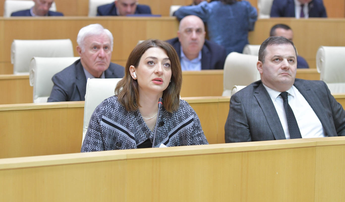 ანა ბუჩუკური უმრავლესობას - მე მაინც ვიტოვებ იმედს, რომ საკუთარი შვილების სიყვარული მოგცემთ ძალას, რამდენიმე საათში ამ მოღალატეობრივ აქტში მონაწილეობა არ მიიღოთ