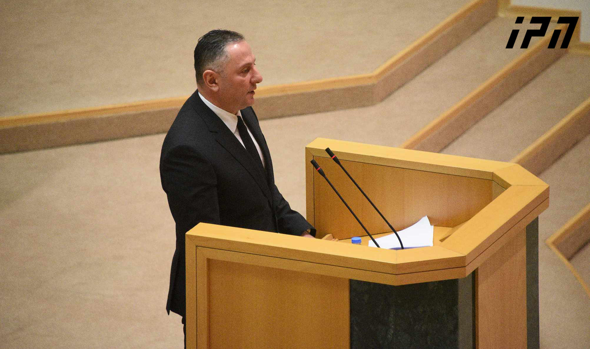 შს მინისტრი - უახლოეს მომავალში იგეგმება ქართული მხარისთვის კიდევ ორი შვეულმფრენის გადმოცემა, რომელსაც შეუძლია პოლიციური, სატრანსპორტო, სამძებრო და სამაშველო ფუნქციების შესრულება