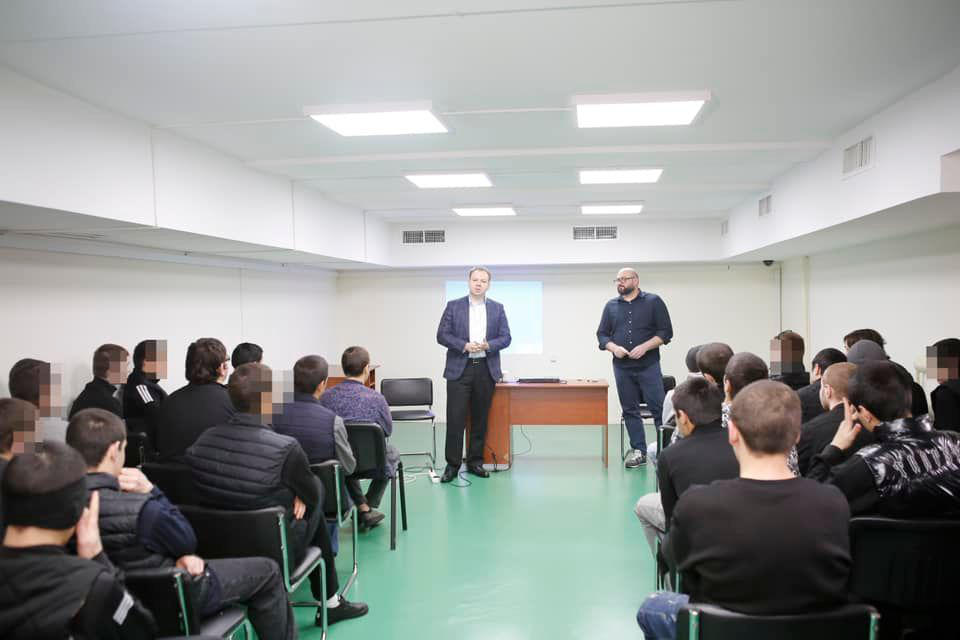 არასრულწლოვანთა მე-11 სარეაბილიტაციო დაწესებულებაში საგრანტო პროექტი „ერუდიციის კურსი“ მიმდინარეობს