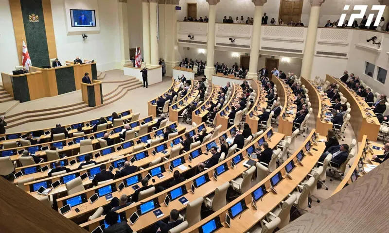 პარლამენტმა, პირველი მოსმენით მხარი დაუჭირა „საგადასახადო კოდექსში“ ცვლილებებს, რომელიც ფიზიკური პირებისთვის 2021 წლის 1-ელ იანვრამდე დარიცხული საგადასახადო დავალიანებების და საურავების ჩამოწერას ითვალისწინებს