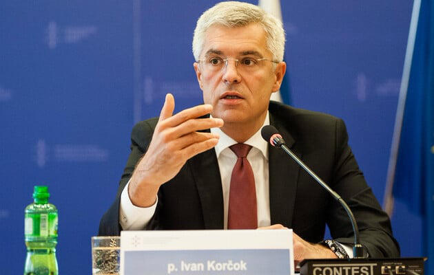 სლოვაკეთის საპრეზიდენტო არჩევნების პირველ ტურში ივან კორჩოკი ლიდერობს - მეორე ტური 6 აპრილს  გაიმართება