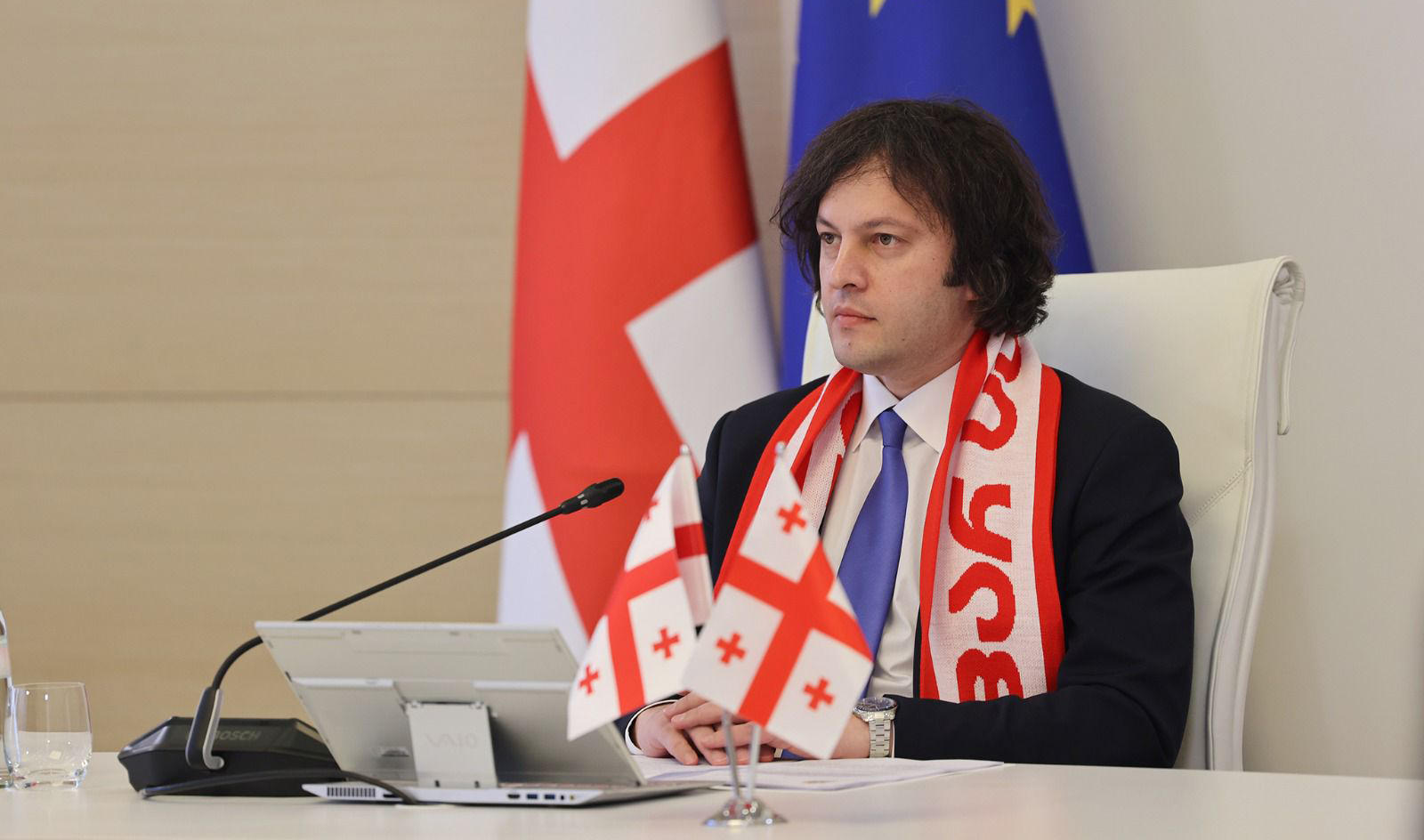 ღირსების ორდენით ეროვნული ნაკრების 26 ფეხბურთელი, საწვრთნელო შტაბი და ფედერაციის ხელმძღვანელობა დაჯილდოვდება