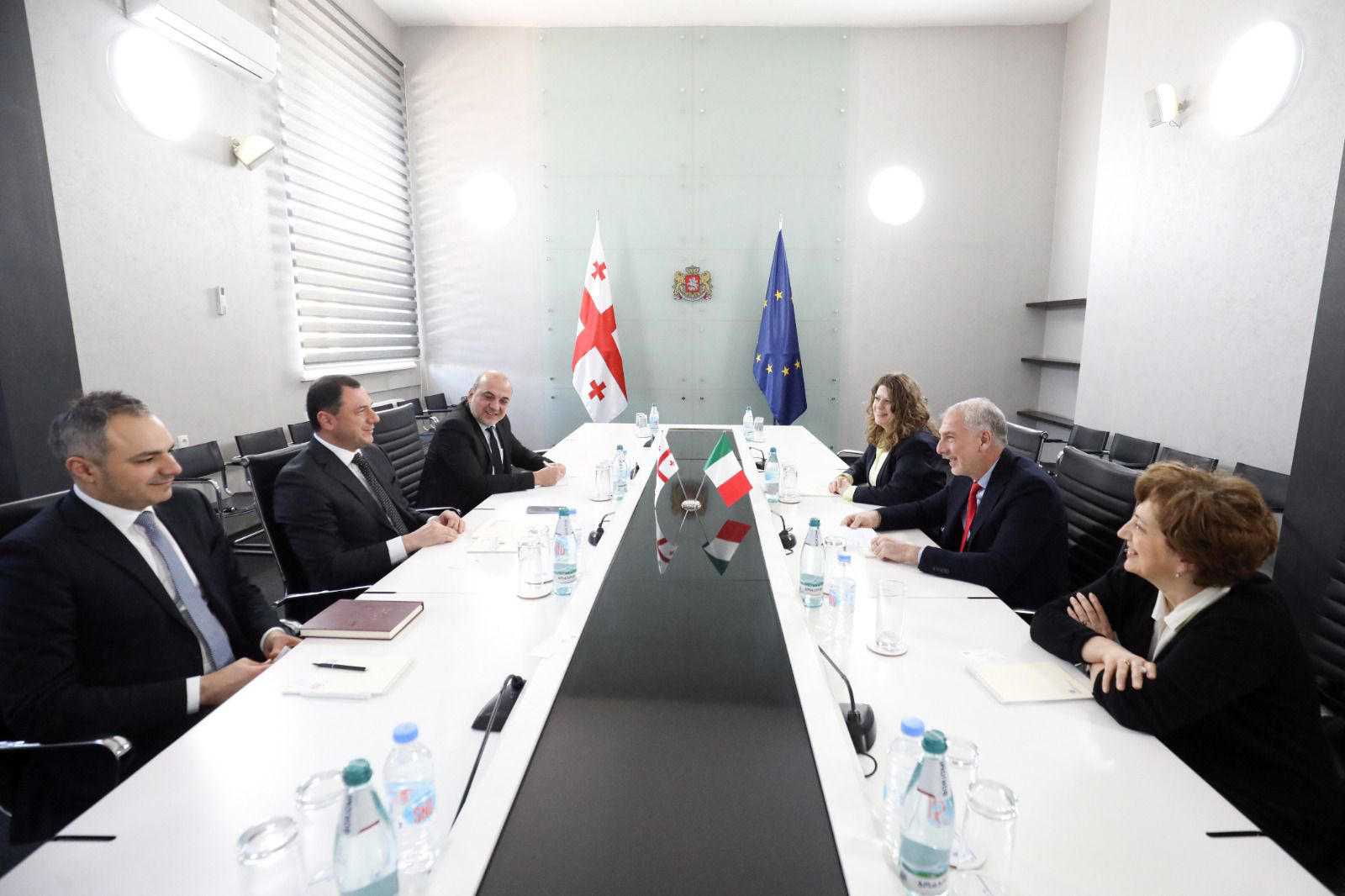 გიორგი ამილახვარმა იტალიის ელჩთან საქართველოში სამომავლო თანამშრომლობის გაძლიერების საკითხები განიხილა