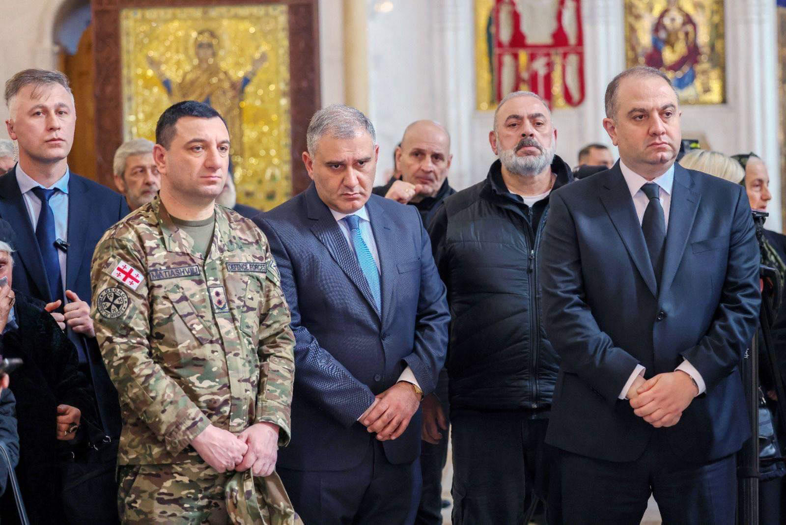 საქართველოს თავდაცვის მინისტრი აფხაზეთის ოკუპირებული ტერიტორიიდან გადმოსვენებულთა პანაშვიდს დაესწრო