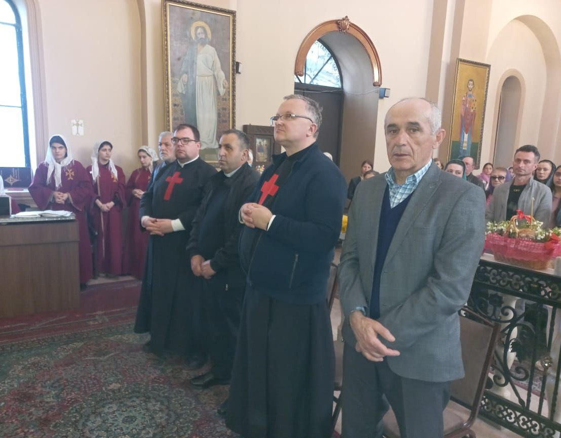 აღდგომას აჭარაში მცხოვრები სომხური თემი დღესასწაულობს