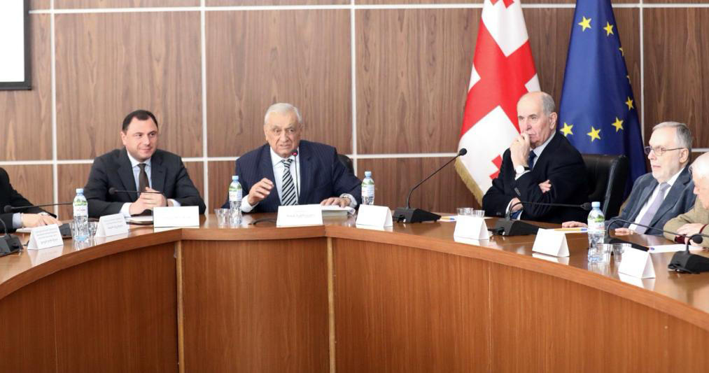 გიორგი ამილახვარმა საქართველოს მეცნიერებათა ეროვნული აკადემიის პრეზიდიუმის წევრებთან შეხვედრა გამართა