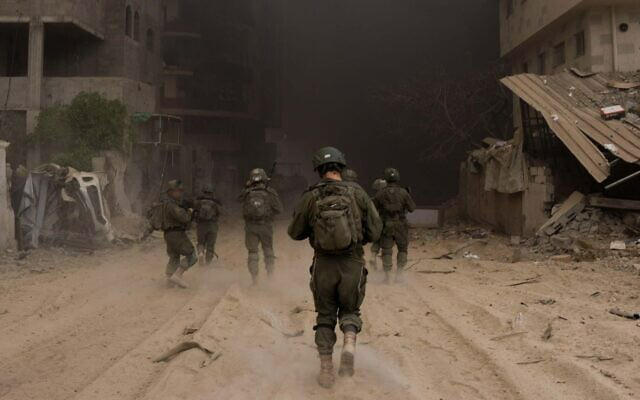 ისრაელის თავდაცვის ძალები - მოიერიშე თვითმფრინავებმა ღაზას სექტორში იარაღის საწყობები გაანადგურეს