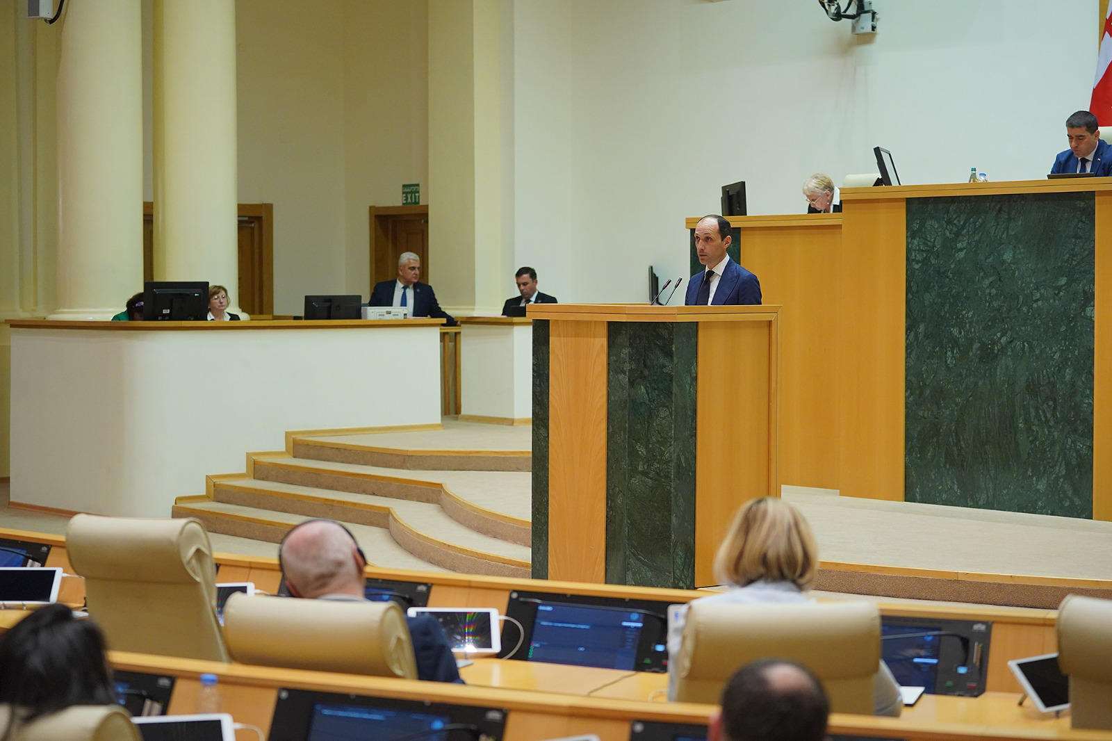 ლევან დავითაშვილის პროგნოზით, წელს საერთაშორისო ტურიზმიდან შემოსავლები 4.5 მილიარდ აშშ დოლარამდე გაიზრდება, ქვეყანა 7.9 მილიონ საერთაშორისო მოგზაურს უმასპინძლებს