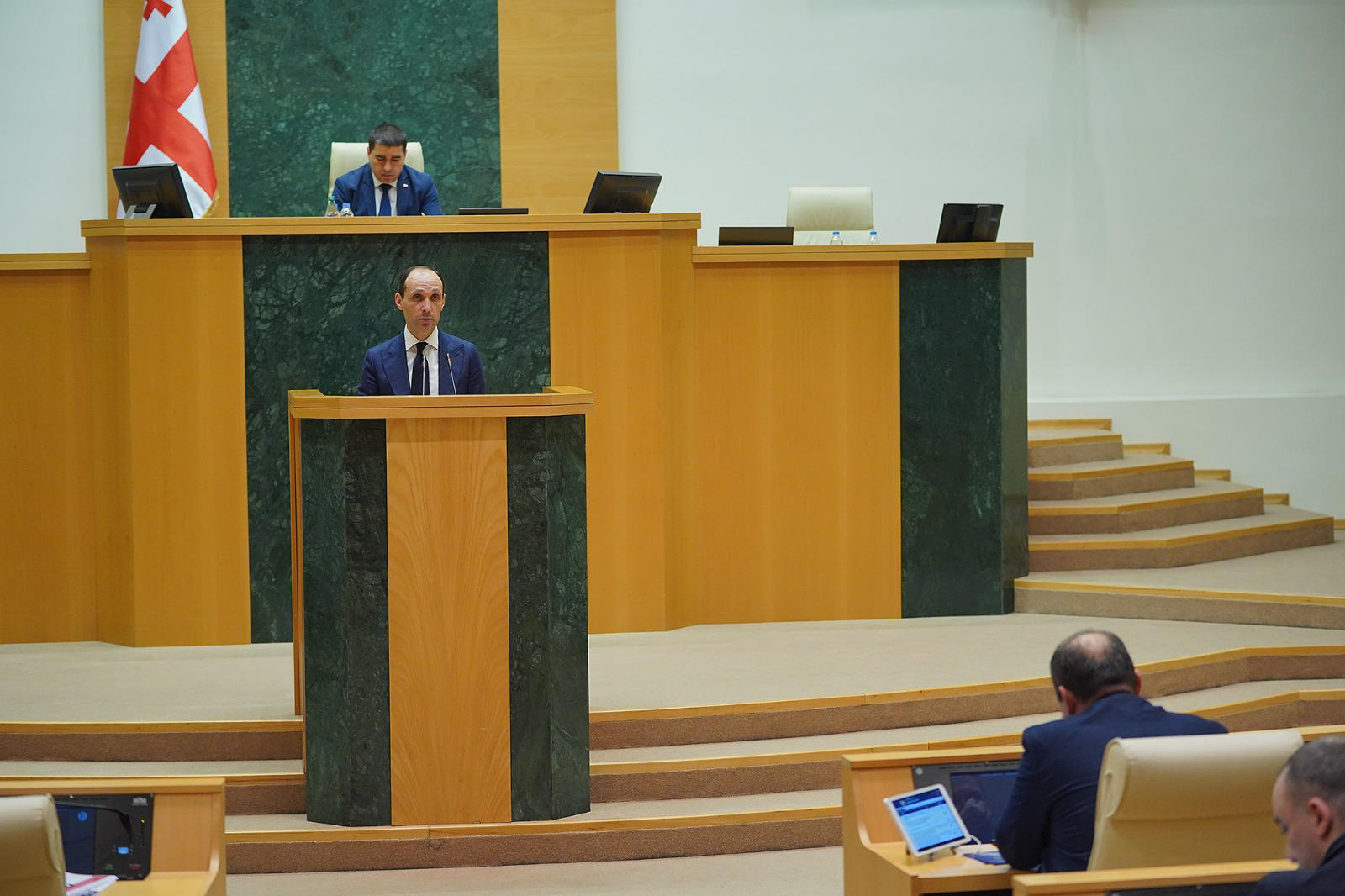 ლევან დავითაშვილი - უმუშევრობა ისტორიულ მინიმუმამდე შემცირდა, დაფიქსირდა დასაქმების რეკორდული მაჩვენებელი