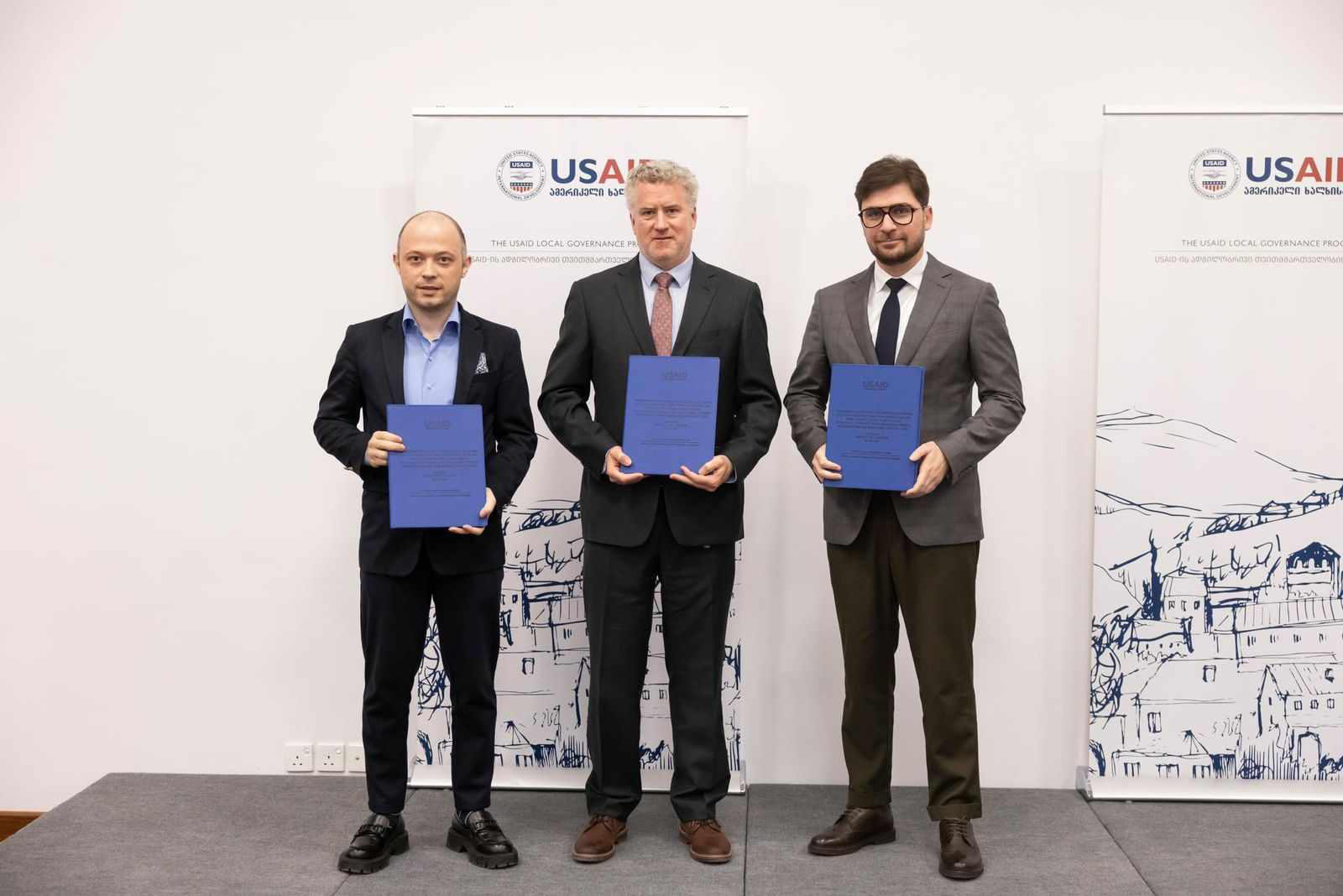 ფოთის მერიამ  USAID-ის ადგილობრივი თვითმმართველობის პროგრამასთან თანამშრომლობის მემორანდუმი გააფორმა