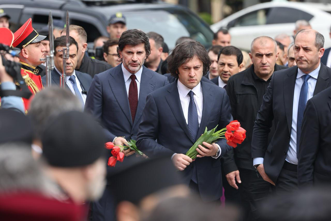 პრემიერ-მინისტრმა 9 აპრილს დაღუპულთა ხსოვნას პატივი მიაგო