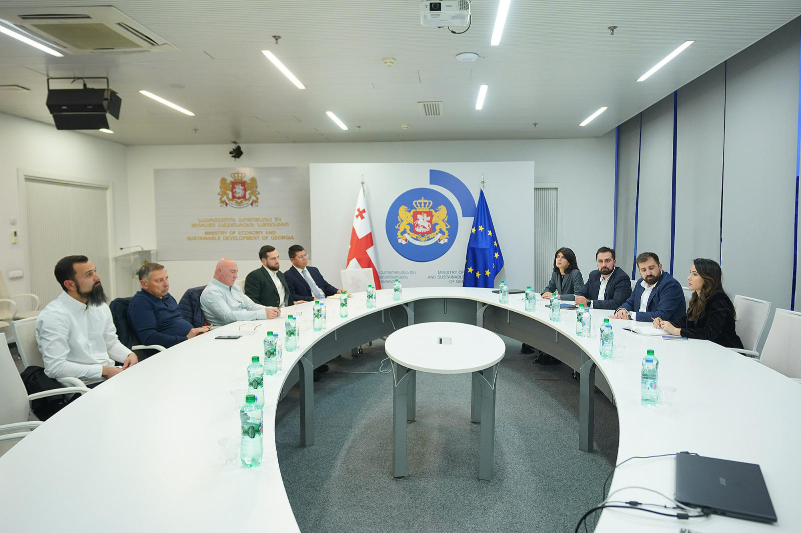 მარიამ ქვრივიშვილი - პრემიერ-მინისტრის დავალებით, აქტიურად ვმუშაობთ გულშემატკივრებისთვის ხელმისაწვდომი ფასებით ფრენების დანიშვნაზე