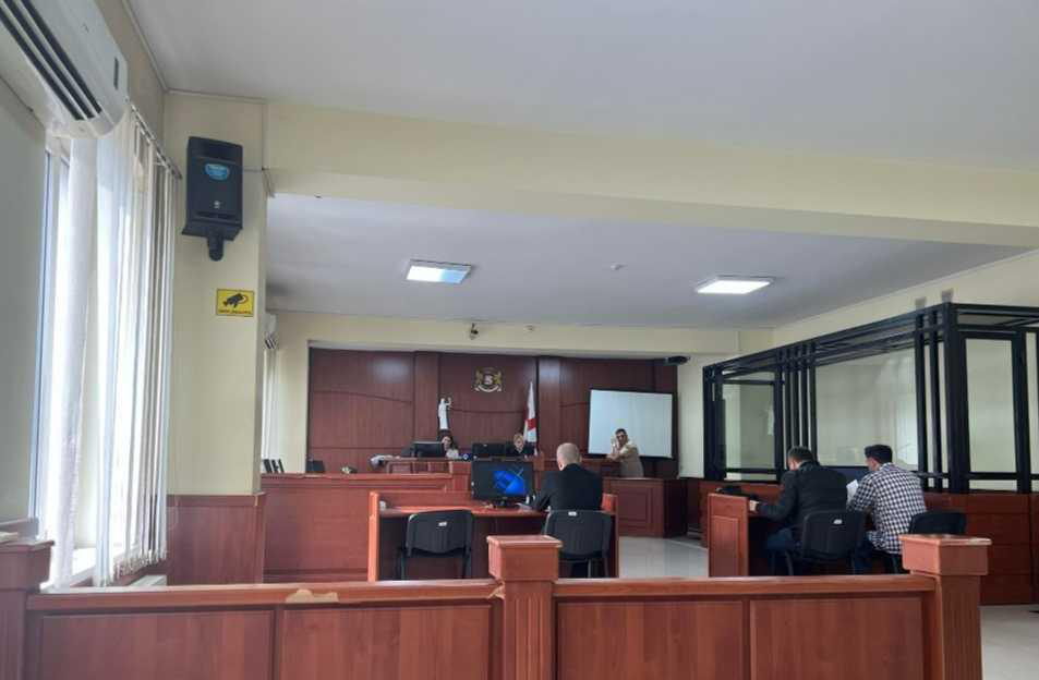 შუახევში, ცოლის მკვლელობაში ბრალდებულ რაულ დეკანაძეს სასამართლომ აღკვეთის ღონისძიების სახით პატიმრობა შეუფარდა