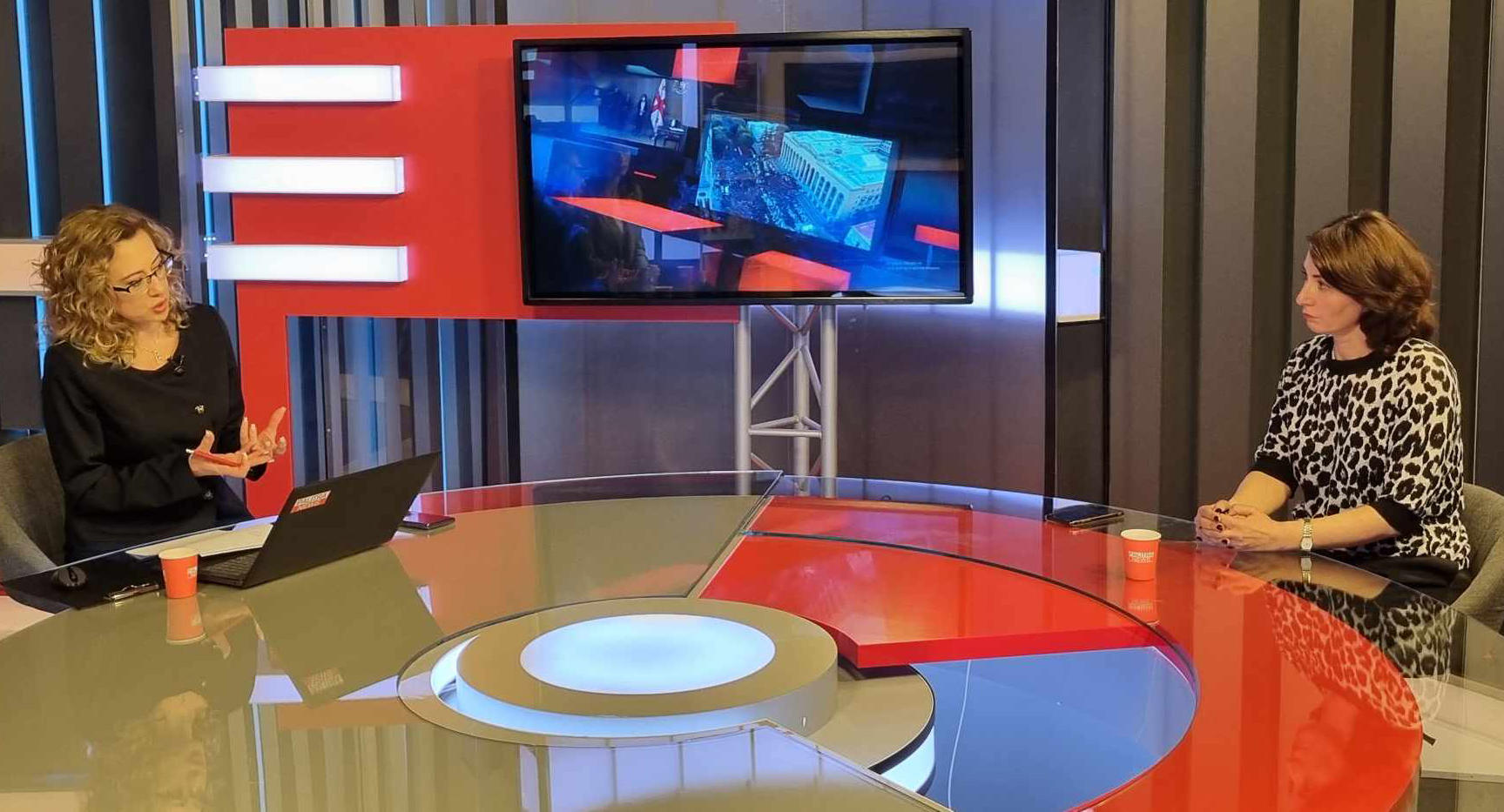 ეკა გიგაური - კანონი დასავლური რომ იყოს, მთელი დასავლეთი არ იტყოდა, რომ რუსულია - დღესაც არასამთავრობო სექტორის მუშაობა 11 კანონით რეგულირდება, მათგან  3 ფინანსურ გამჭვირვალობას არეგულირებს