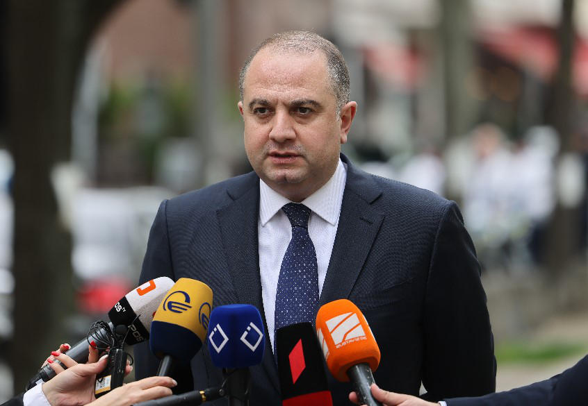 ირაკლი ჩიქოვანი ანკარაში აზერბაიჯანი-თურქეთი-საქართველოს თავდაცვის სამმხრივ მინისტერიალში მიიღებს მონაწილეობას