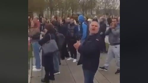 „ქართული ოცნების“ ინფორმაციით, გერმანიაში ოფიციალური ვიზიტით მყოფ პრემიერ-მინისტრ ირაკლი კობახიძეს ქართველებმა  დახვედრა მოუწყვეს