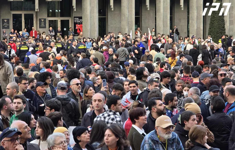 "Yes to Europe" rally at the Parliament No Russian law!" is in progress - Rustaveli Avenue is blocked